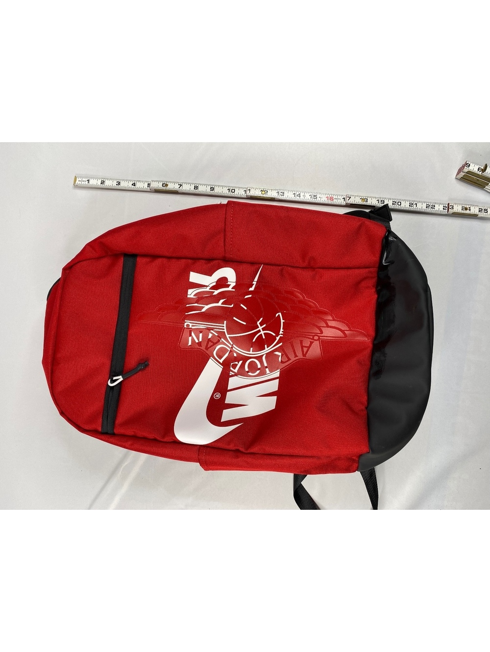 Red backpack - Picture 3 of 3